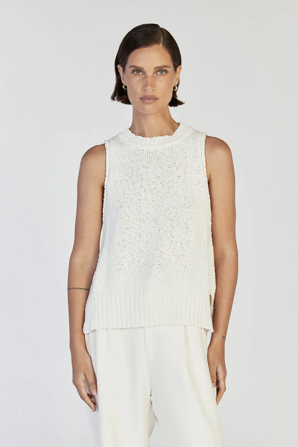 DION OFF WHITE BOUCLE CREW NECK TOP
